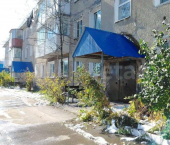 2-комн, 42кв м, этаж 1/3 