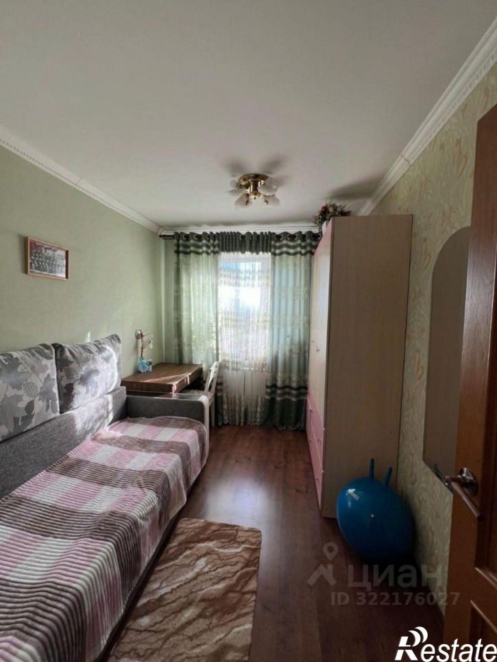 4-комн квартира улица Рабочей Смены, 13,  д. 13