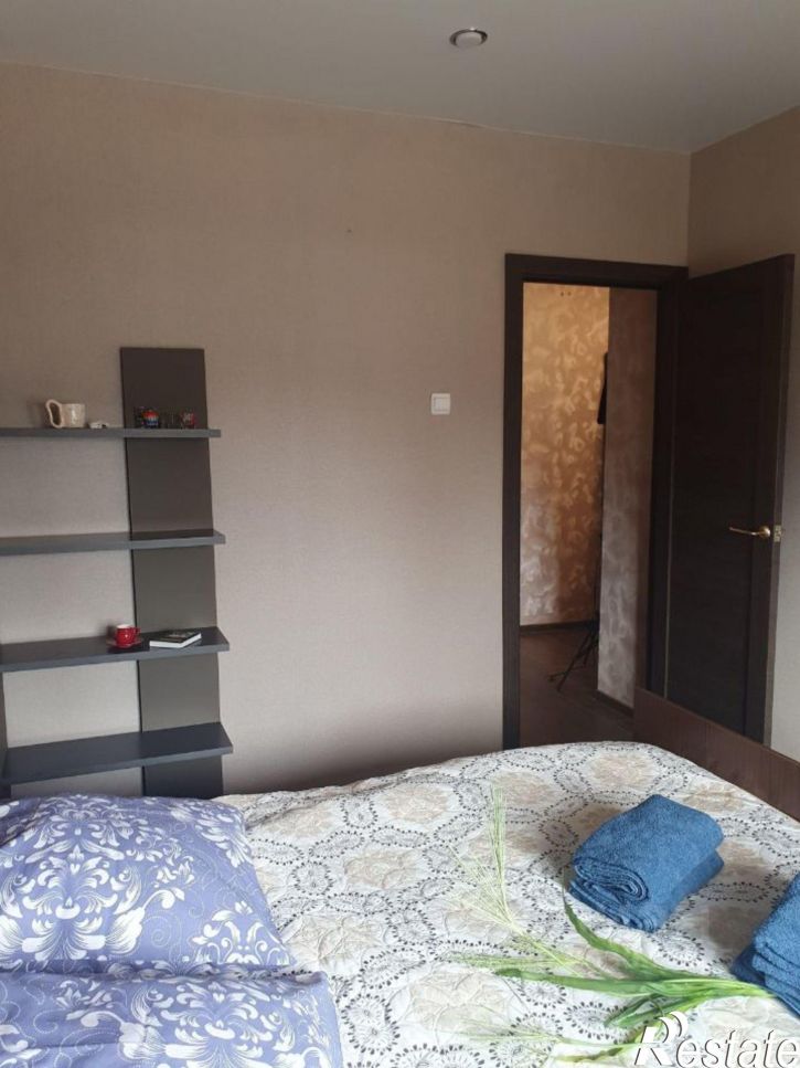3-комн квартира ул Дачная, 10,  д. 10