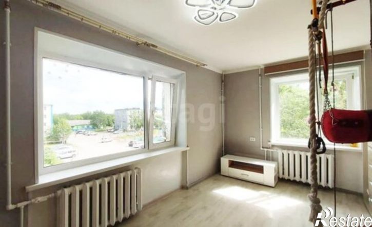 2-комн квартира ул Соловьева, 1,  д. 1