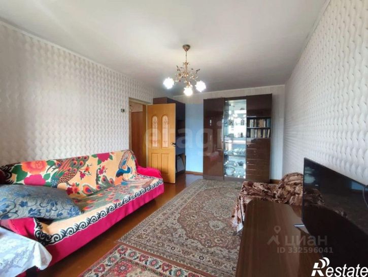 2-комн квартира ул Виталия Кручины, 12а,  д. 12а