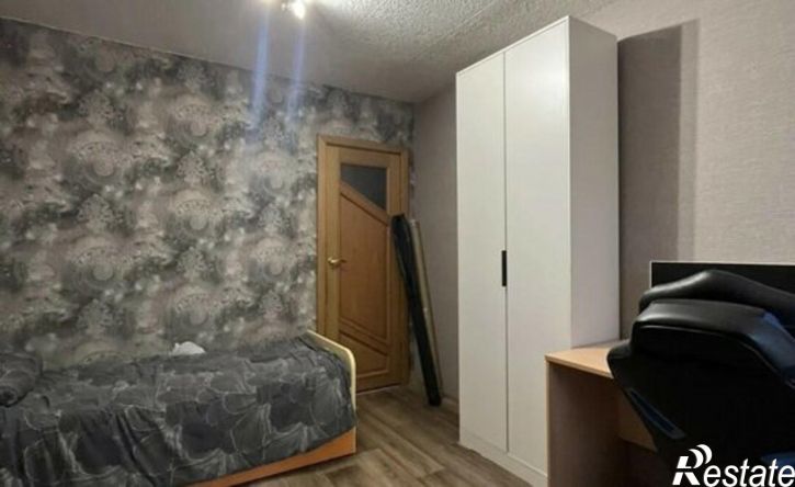 4-комн квартира Елизовский муниципальный округ, село Коряки, улица Геологов, 12