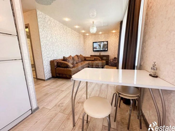 2-комн квартира Пограничная улица, 31,  д. 31