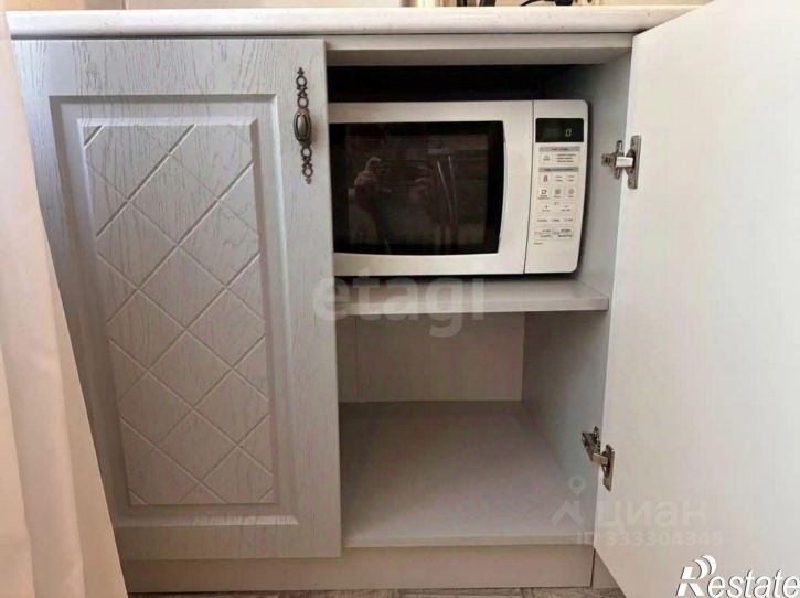 2-комн квартира Пограничная улица, 31,  д. 31