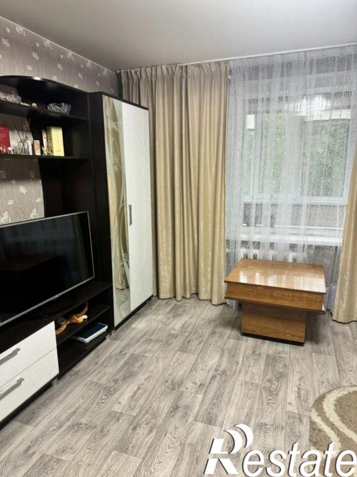 3-комн квартира улица Завойко, 44,  д. 44