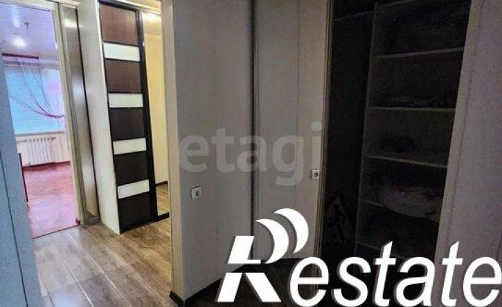 3-комн квартира улица Нахимова, 46,  д. 46