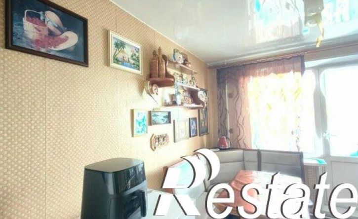 3-комн квартира улица Завойко, 65,  д. 65